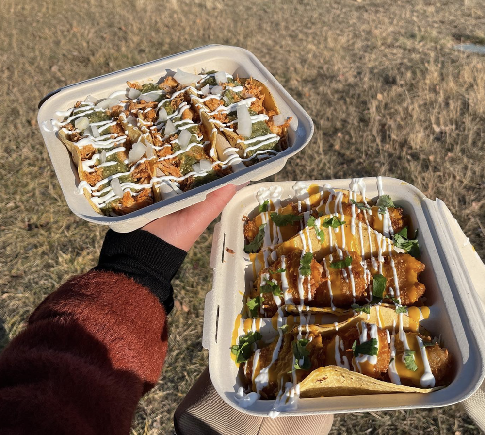 本物　ネオン管　TACOS International - Neon Taco — YYCFoodTrucks | Calgary Food Truck